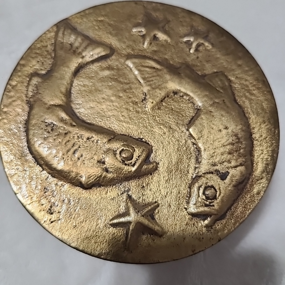 Michael Aram Zodiac Box Pisces - Picture 7 of 7
